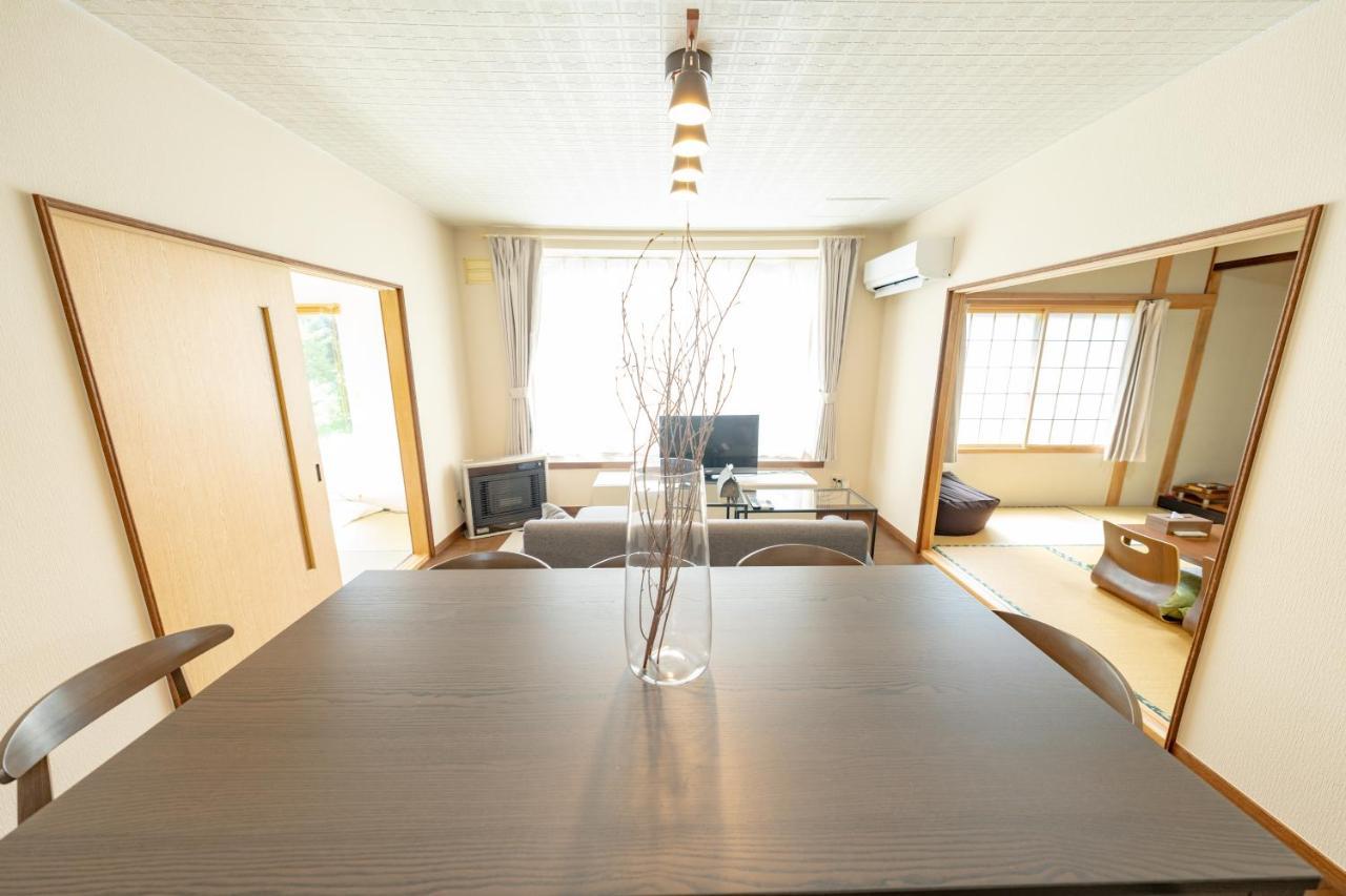 Furano Retreat Villa Екстериор снимка